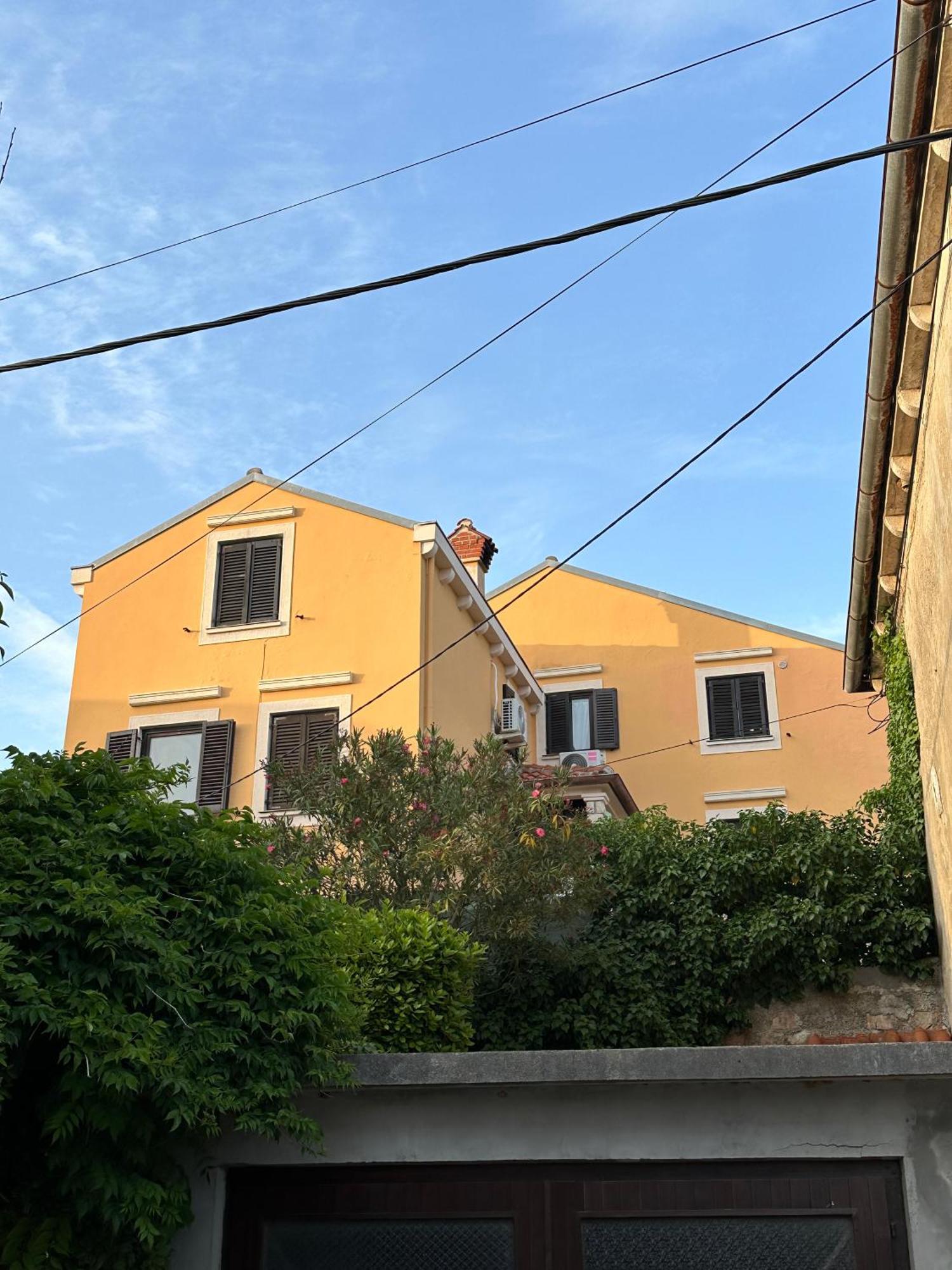 Apartment Apartments Cunski